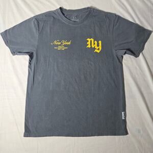 La Familia Forever New York Graphic Tee - Men's Medium Gray Mineral Wash